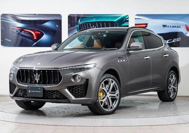 2022 MASERATI LEVANTE