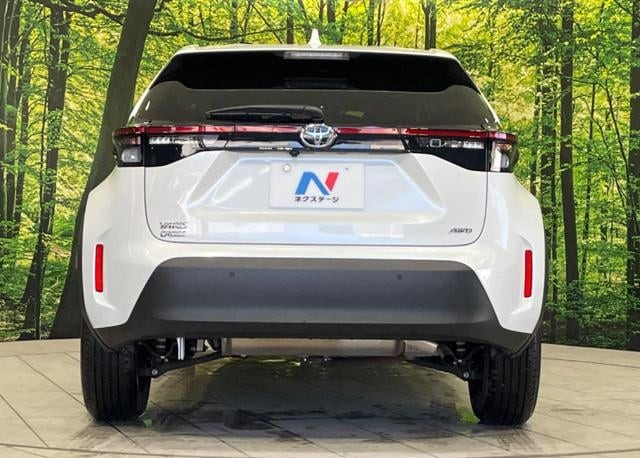 2024 TOYOTA YARIS CROSS