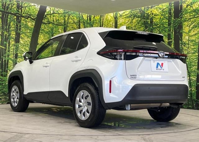 2024 TOYOTA YARIS CROSS