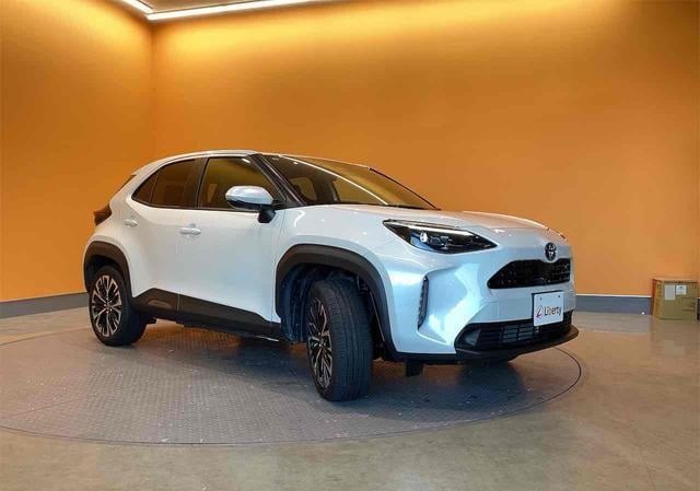 2024 TOYOTA YARIS CROSS