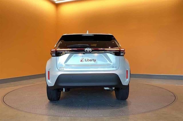 2024 TOYOTA YARIS CROSS