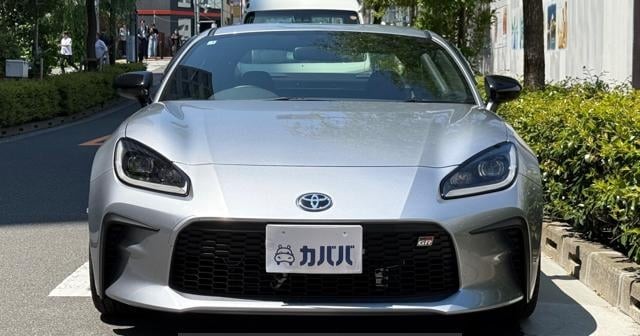 TOYOTA GR86 2025