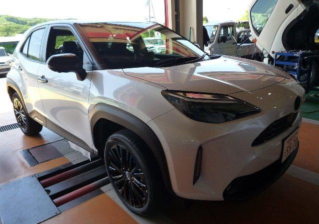 2025 TOYOTA YARIS CROSS