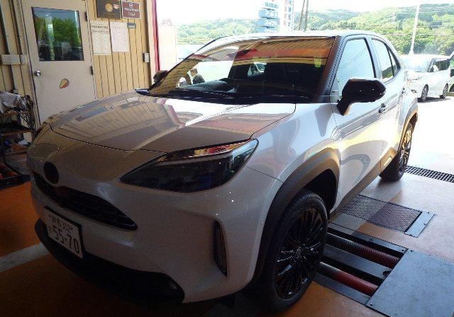 2025 TOYOTA YARIS CROSS