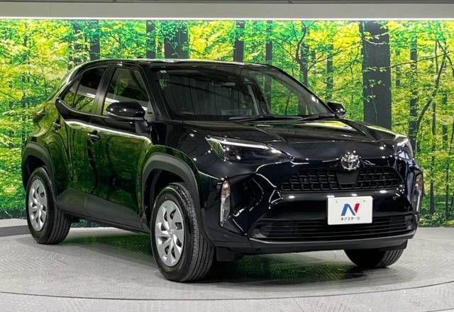 2024 TOYOTA YARIS CROSS