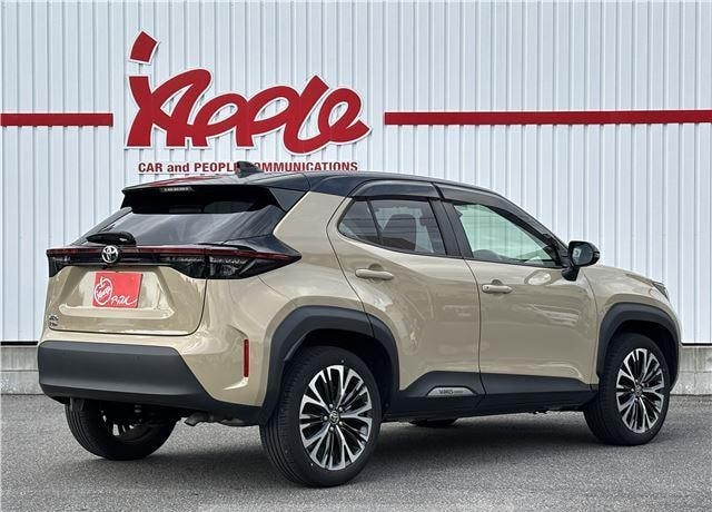 2023 TOYOTA YARIS CROSS