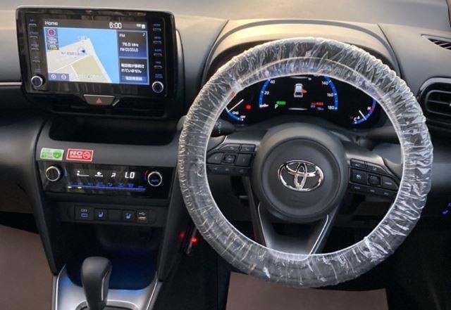 2025 TOYOTA YARIS CROSS