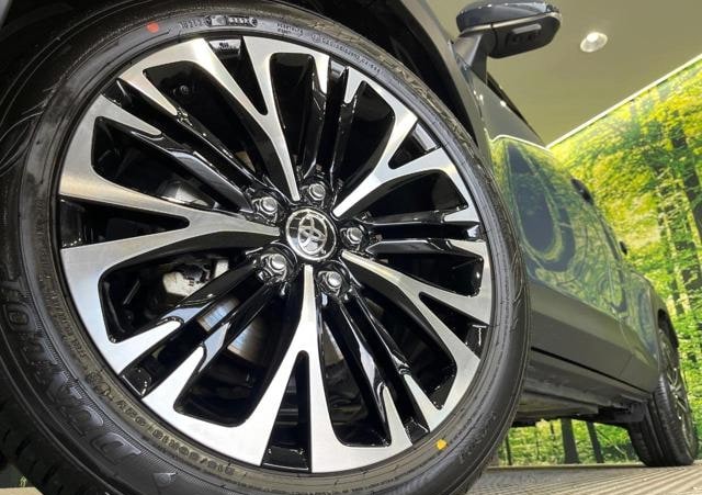 2024 TOYOTA YARIS CROSS Z