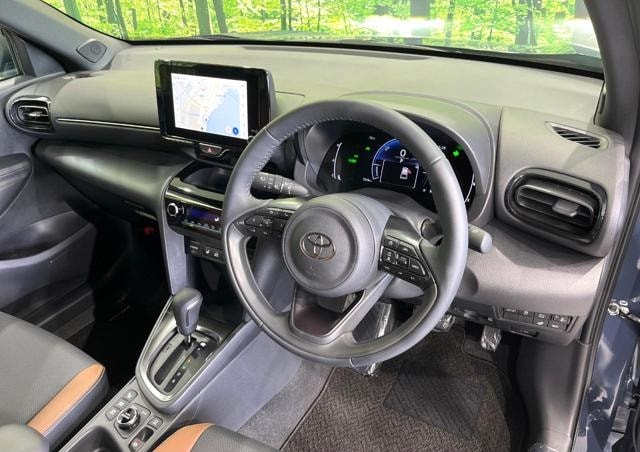 2024 TOYOTA YARIS CROSS Z