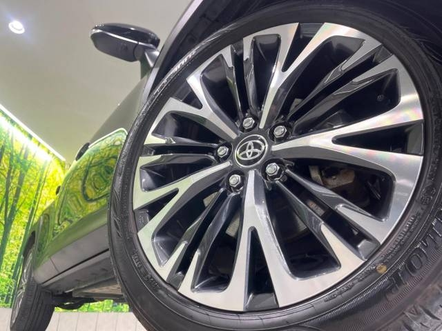 2024 TOYOTA YARIS CROSS