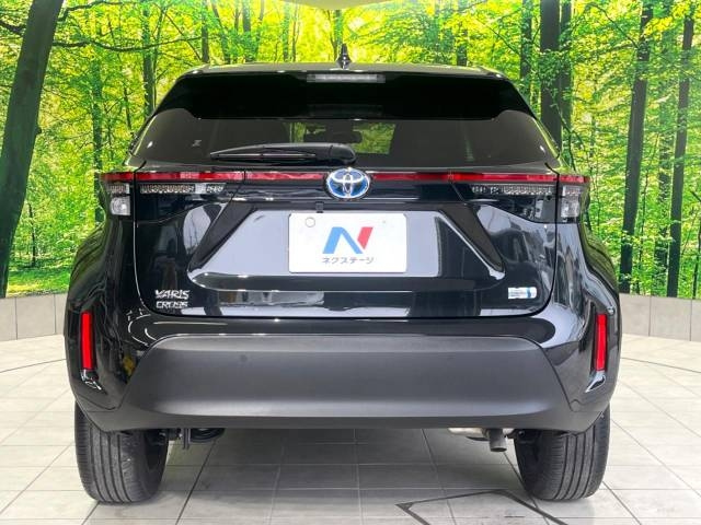 2024 TOYOTA YARIS CROSS