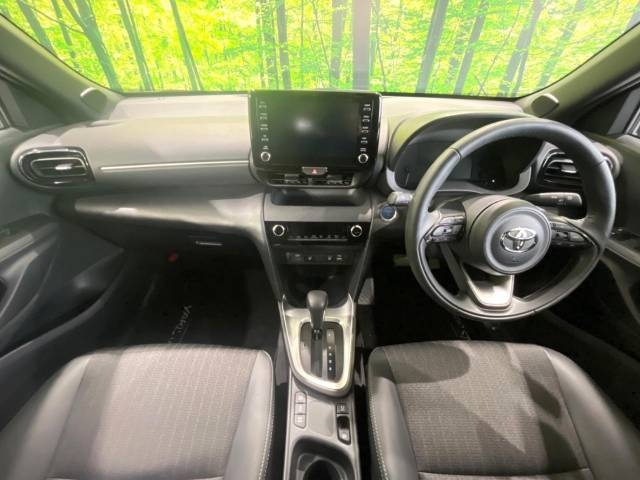 2024 TOYOTA YARIS CROSS