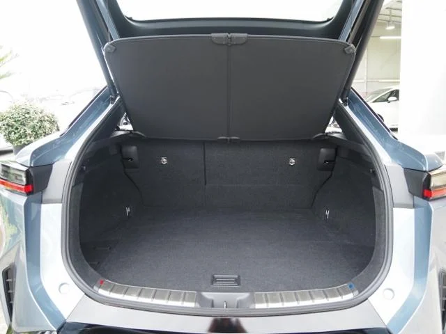 LEXUS RZ RZ450E VERSION L