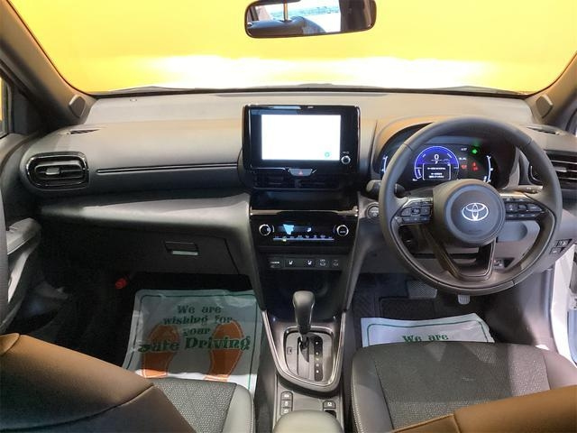 TOYOTA YARIS CROSS 2025