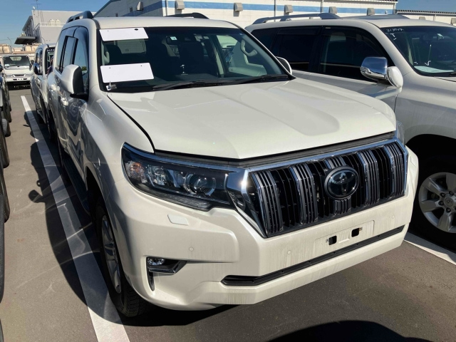 2022 TOYOTA LAND CRUISER PRADO