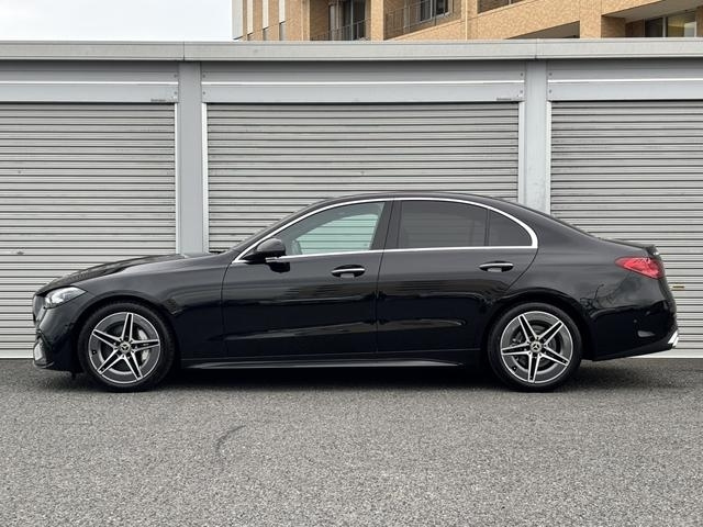 MERCEDES BENZ C CLASS 2024