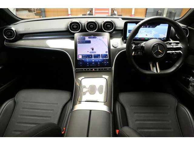 MERCEDES BENZ C CLASS 2024