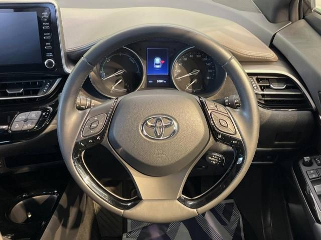 TOYOTA C-HR G Hybrid 2021