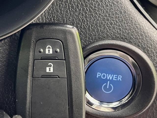 TOYOTA C-HR G Hybrid 2021