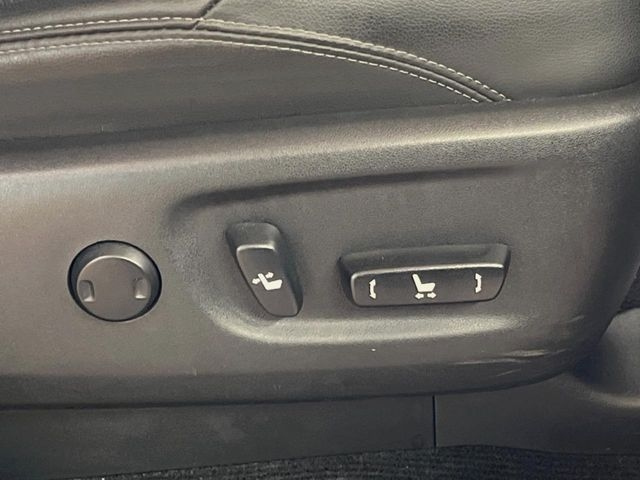 TOYOTA LAND CRUISER PRADO 2021