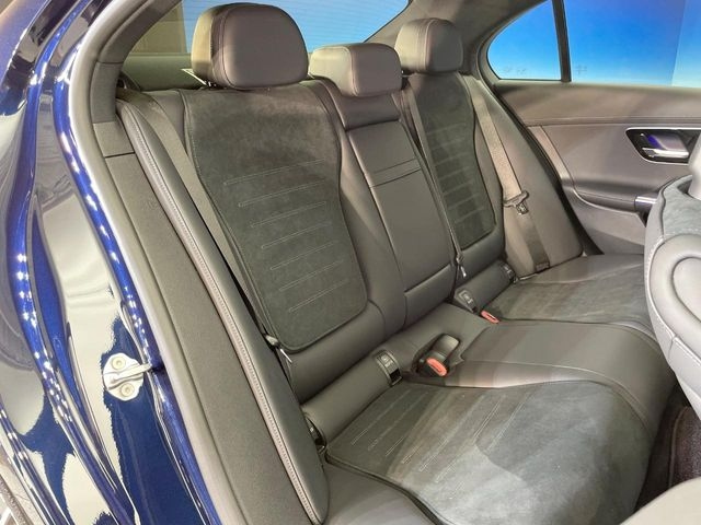 MERCEDES BENZ C CLASS 2023 C200 Avantgarde AMG Line