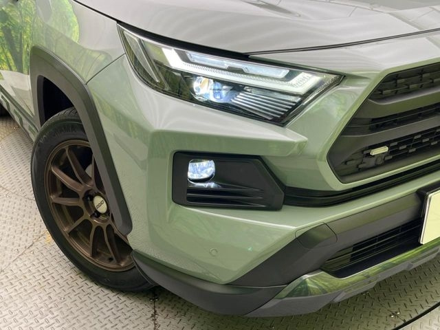 TOYOTA RAV4 2023 Adventure