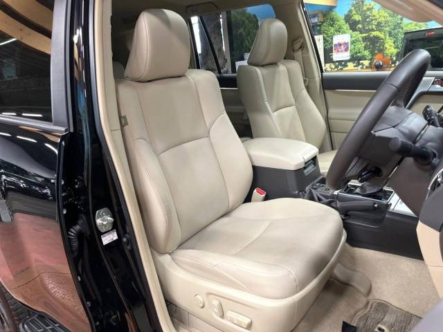 2023 TOYOTA LAND CRUISER PRADO