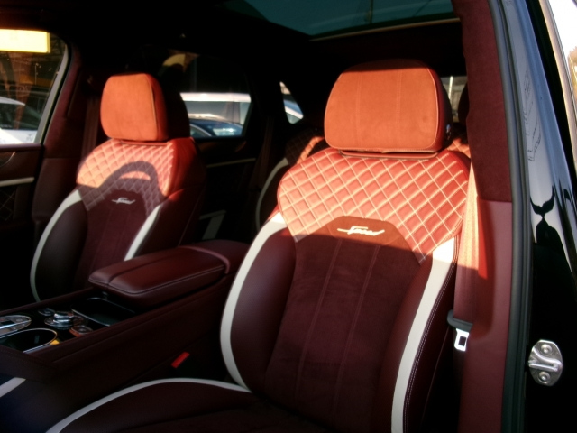 BENTLEY BENTAYGA 2022