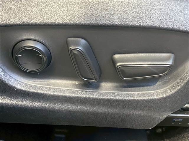 TOYOTA COROLLA CROSS 2023