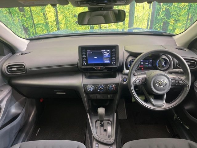 2024 TOYOTA YARIS CROSS