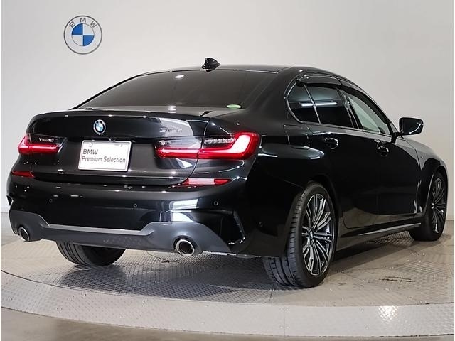 BMW 3 SERIES 318i M Sports 2021