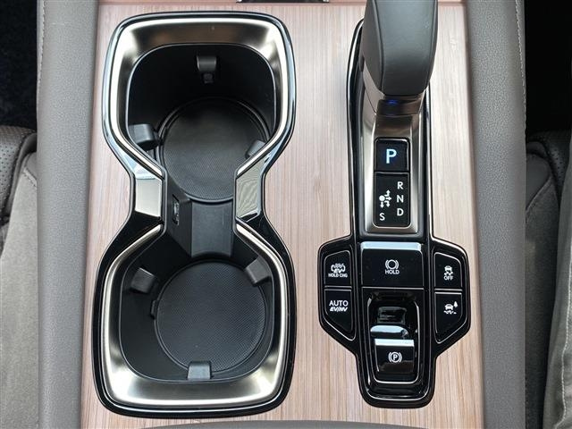 LEXUS RX 450h+ version L AWD