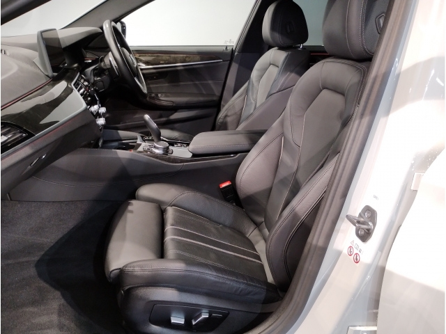 BMW 5 SERIES 523d xDrive M 2022