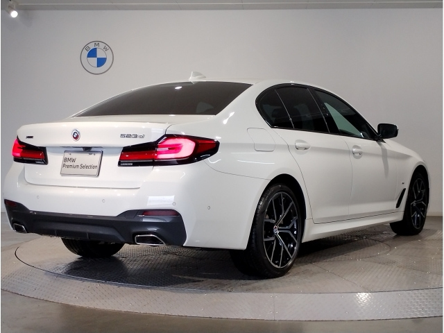 BMW 5 SERIES 523d xDrive M 2022