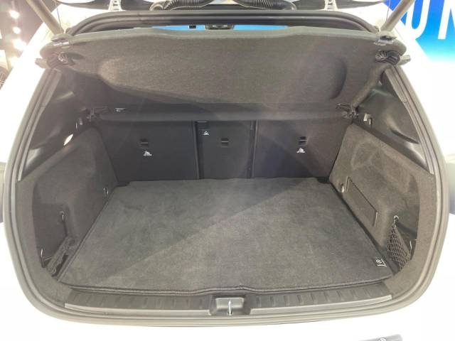 MERCEDES BENZ GLA CLASS 2022