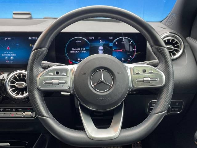 MERCEDES BENZ GLA CLASS 2022