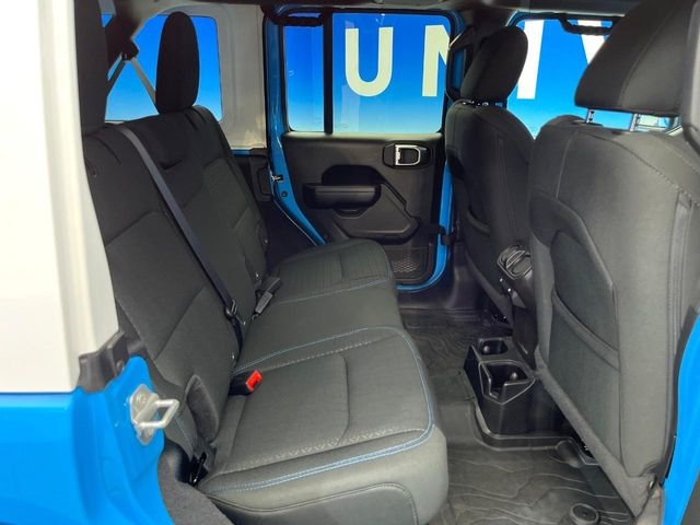 CHRYSLER JEEP WRANGLER Islander