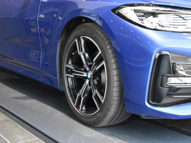 BMW 4 SERIES 420i M Sports 2021