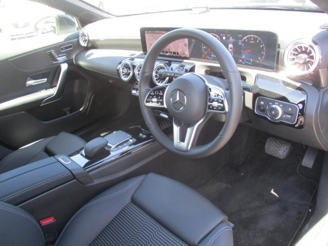 2023 MERCEDES BENZ A CLASS