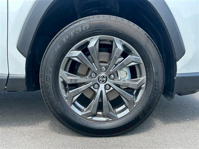 TOYOTA RAV4 2024 Adventure