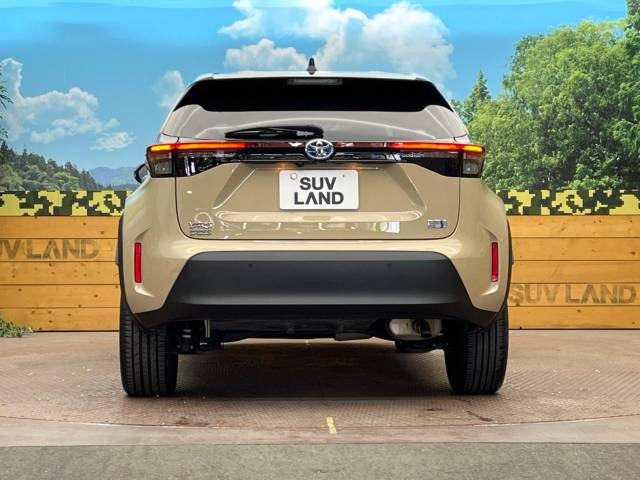 2023 TOYOTA YARIS CROSS