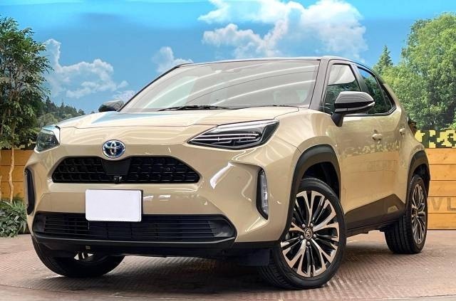 2023 TOYOTA YARIS CROSS