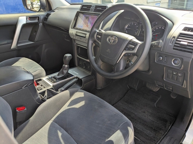 TOYOTA LAND CRUISER PRADO 2021