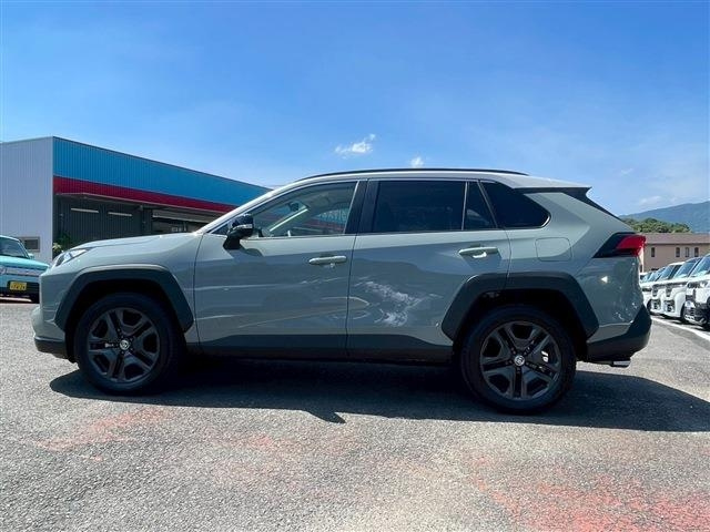 TOYOTA RAV4 2025 Adventure