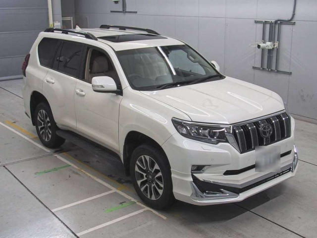 2023 TOYOTA LAND CRUISER PRADO