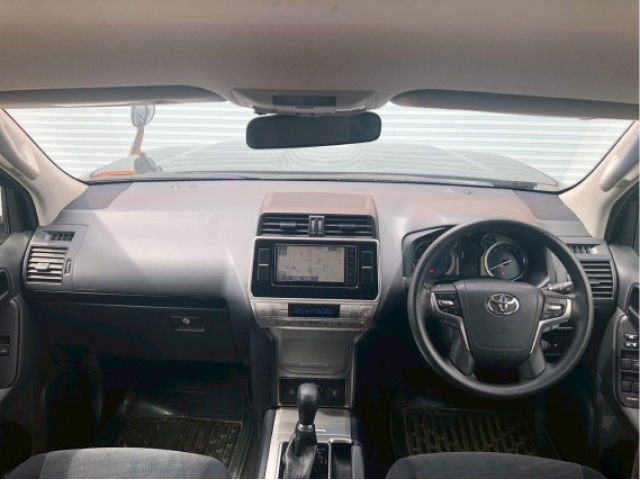 TOYOTA LAND CRUISER PRADO 2021