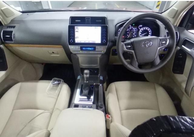 2023 TOYOTA LAND CRUISER PRADO