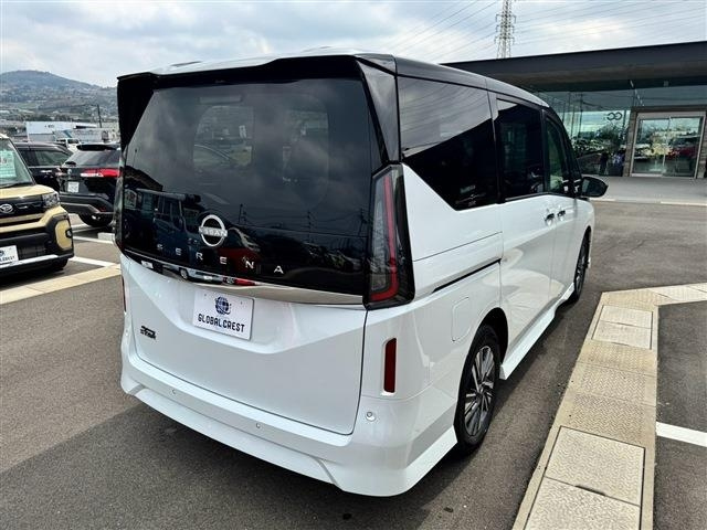 NISSAN SERENA 2025