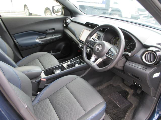 NISSAN KICKS AUTECH 2025