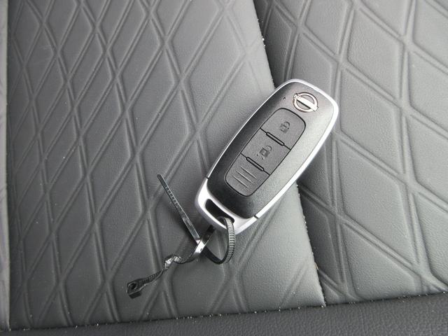 NISSAN KICKS AUTECH 2025